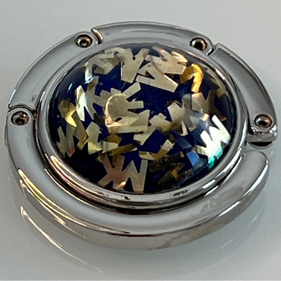 Foldable Bag Hook/Purse Hangers - Handmade - Fits Most Tables - Picture 4 of 7